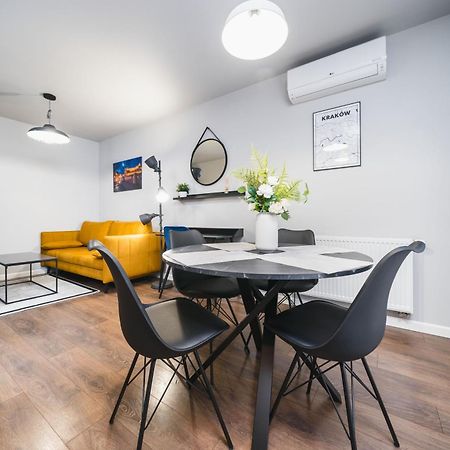 Apartament Z Tarasem Oraz Podziemnym Parkingiem Apartment คราคูฟ ภายนอก รูปภาพ