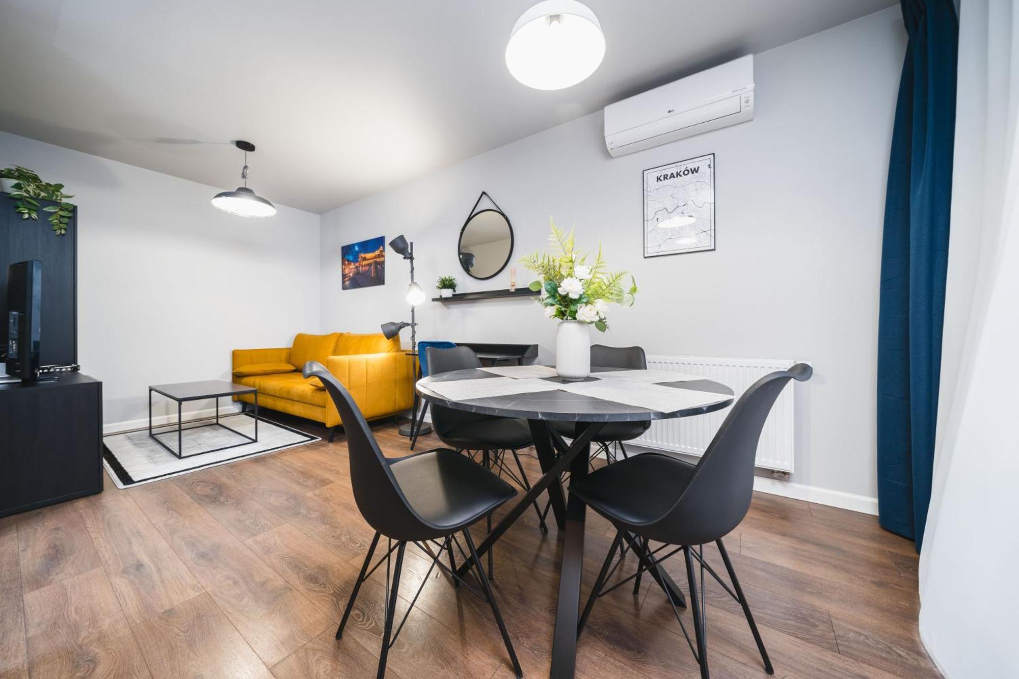 Apartament Z Tarasem Oraz Podziemnym Parkingiem Apartment คราคูฟ ภายนอก รูปภาพ